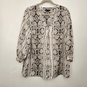 Violet & Claire 1X Blouse Snake Print Semi Sheer V-Neck 3/4 Sleeve Women’s Top